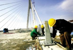 ���߳�������Ԥ���µ�ͨ��