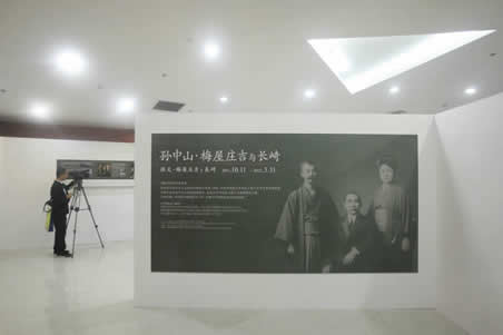 ��������������̸���ں�����