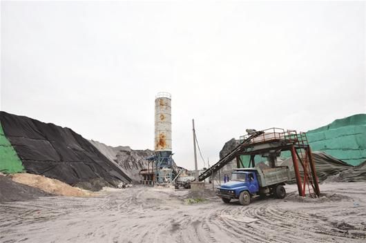 ������ַ�ʯ��Խ��Խ��