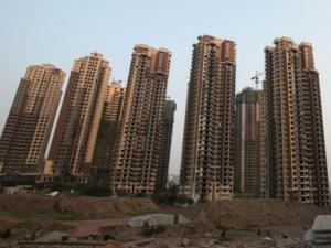 �߿����н�ֹͣס���õع�Ӧ