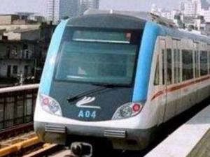 �人������������һ��������ʾ ��������·�ν�ʵ�н�ͨ���� 