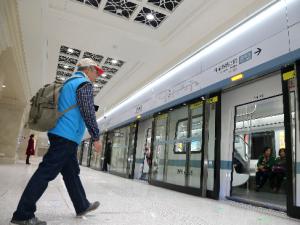 ���֡�һ�����ߡ����人����8���ߡ������ߡ����������߿�ͨ  