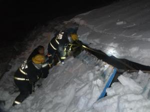 ���������Ϻӿڣ���ѩѹ��ţ�� �������� 