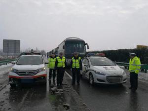 500�ÿ�����ѩ���������� �����߾���������