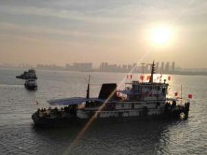 ʩ�������硰�������ߡ� ������˫�㳤�������ȵ����ɹ����� 