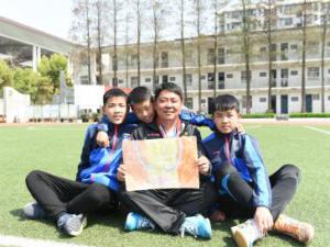 U12����С�����ƽ�״�ס����֡� 