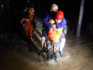 ����ͨɽ����Χ����ׯ ����ת����ɢȺ��66��