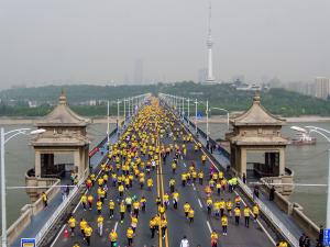 ����Ħ���ѡ�ַֻ���Ǿ�  �й�ѡ���ܽ�ǰ����