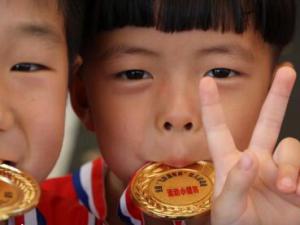 ��Ծͯ�걭���׶�ȫ�˻����Ԥѡ����Ļ