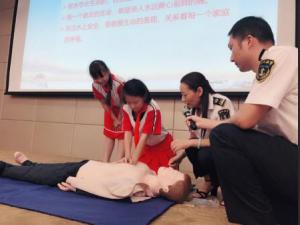 �����ꡰ������ӾƱ���ڹ����С�