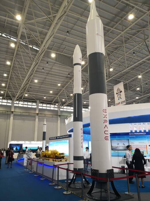 �人���Һ����ҵ����������ҵ��������ɹ�չ