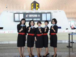 ������������   �������๲��Ϧ