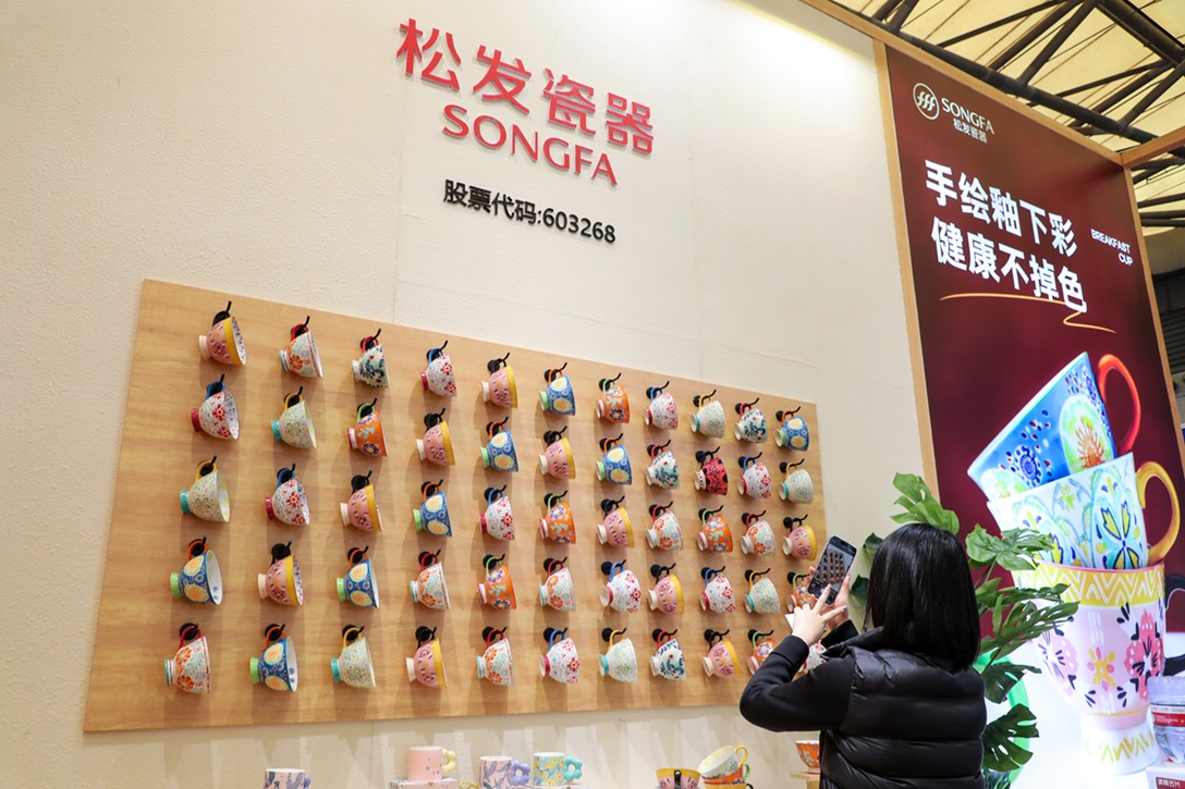 *STɷ280촬   תǰ׬12.71ڹɼ۷