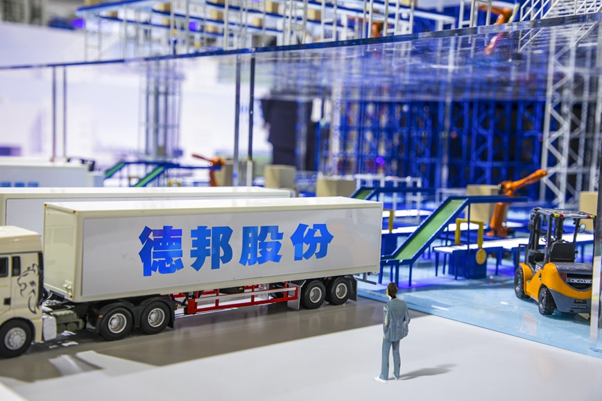 �°�ɷ��������о���38�ڡ���ϡ� &nbsp; �����Ӿ羭Ӫ��ѹ9���¿�2.77��