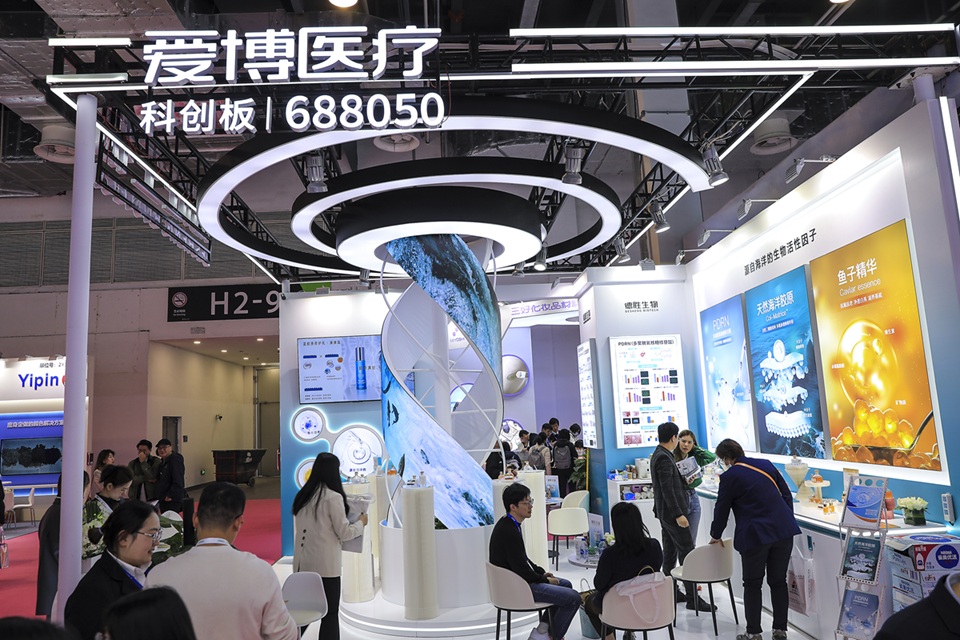 ����ҽ��6.83�ڲ���Ѻע�˶�ҽѧ &nbsp; 1.65��ҵ���Զļӳֽ���5������